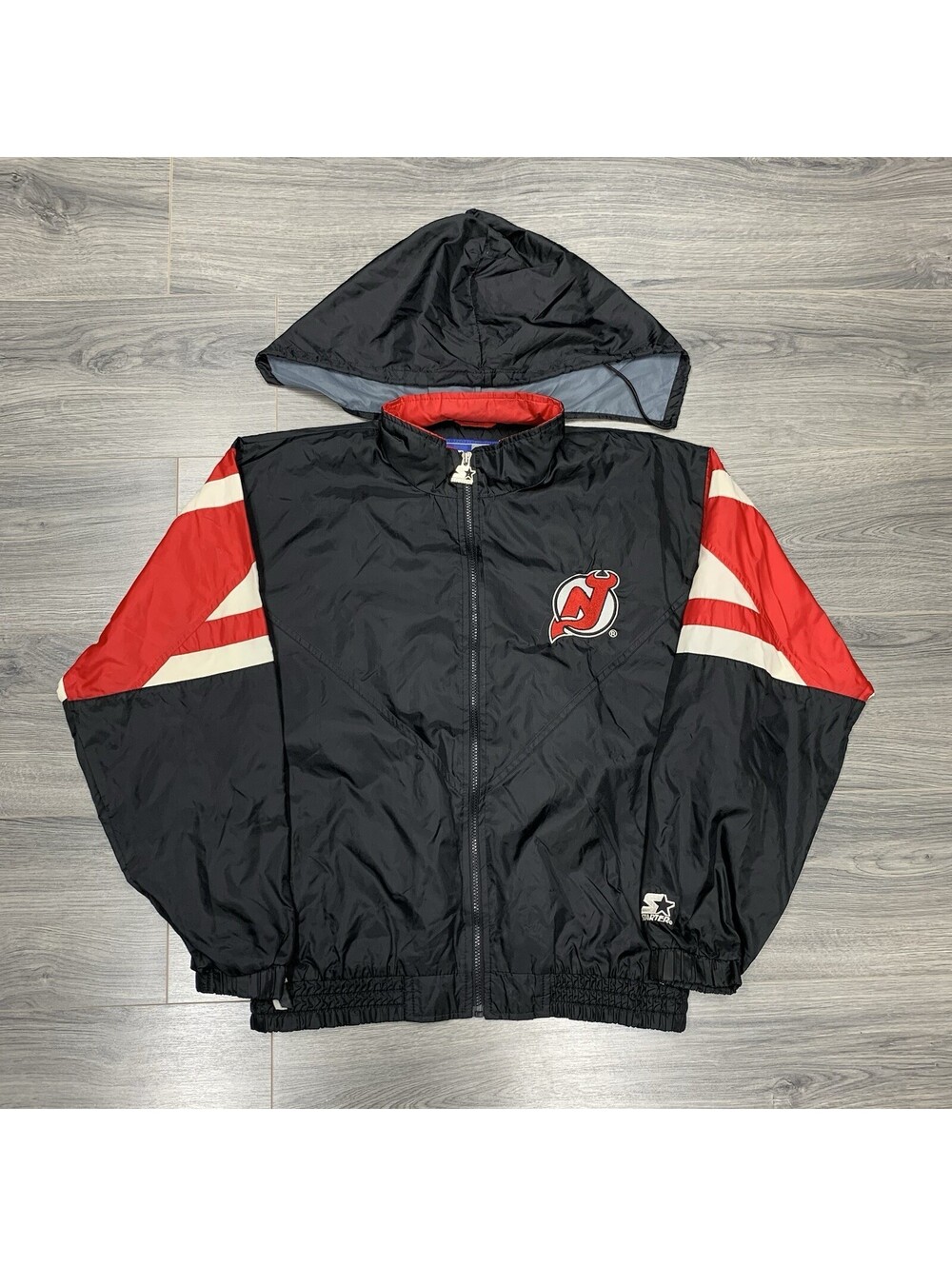 Vintage 1990S Starter New Jersey Devils Jacket Medium Windbreaker Rare Men’s